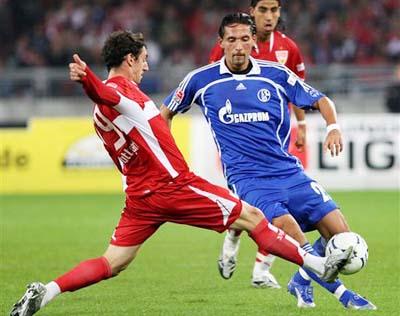 临巨大挑战 临巨大挑战